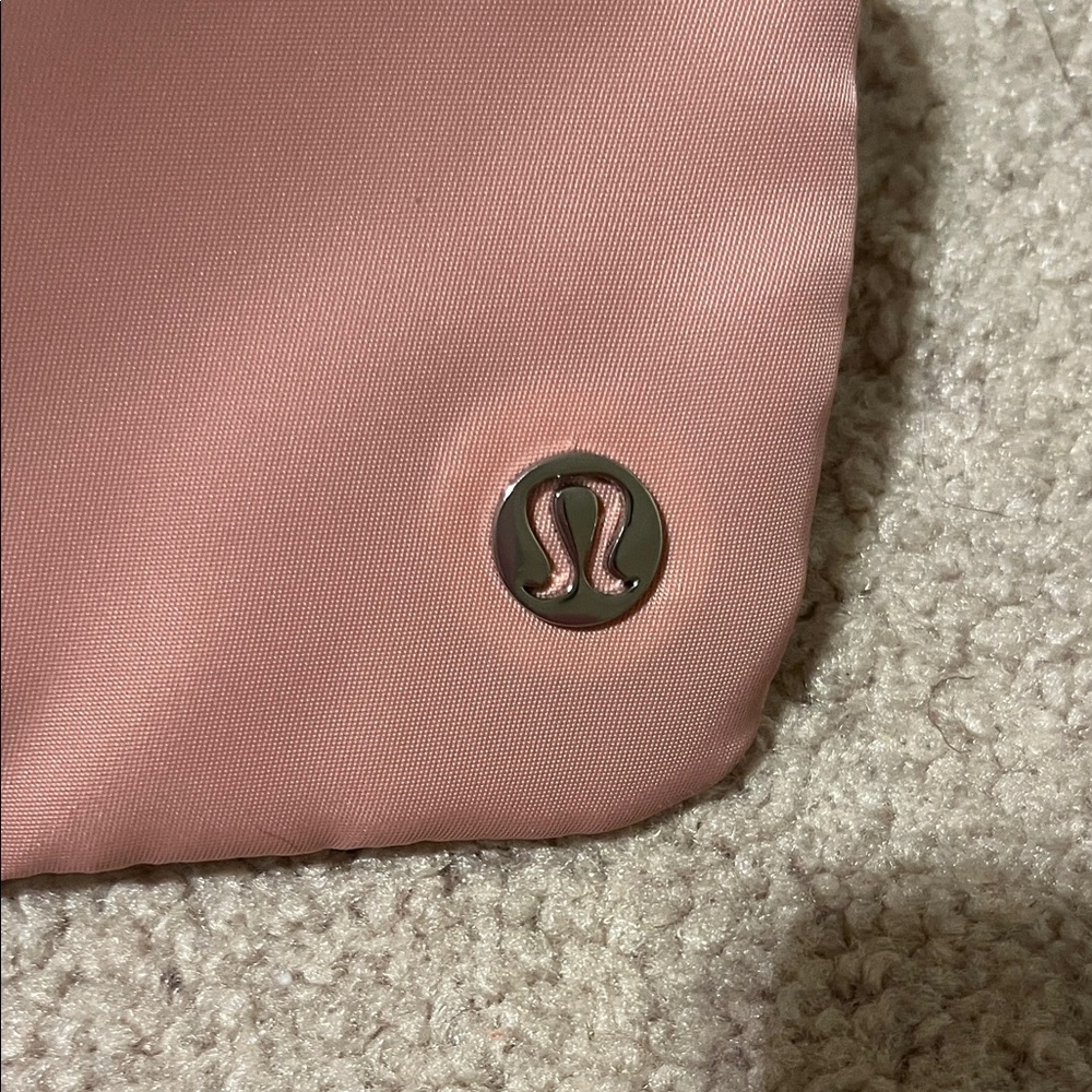 lululemon athletica Blush Pink Crossbody Bag - Picture 3 of 5